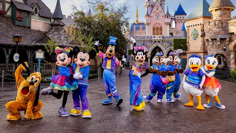 《荣耀征途》限量版DualSense游戏手柄震撼亮相，领跑电竞新潮流！